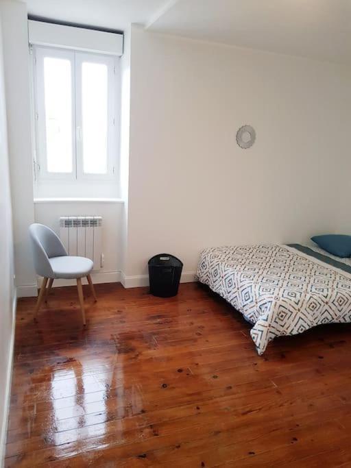 Le Jeanne 4/6 Couchages, Wifi, Sanctuaire Apartment Лурд Екстериор снимка