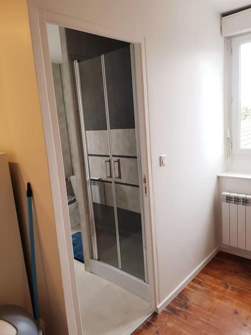 Le Jeanne 4/6 Couchages, Wifi, Sanctuaire Apartment Лурд Екстериор снимка